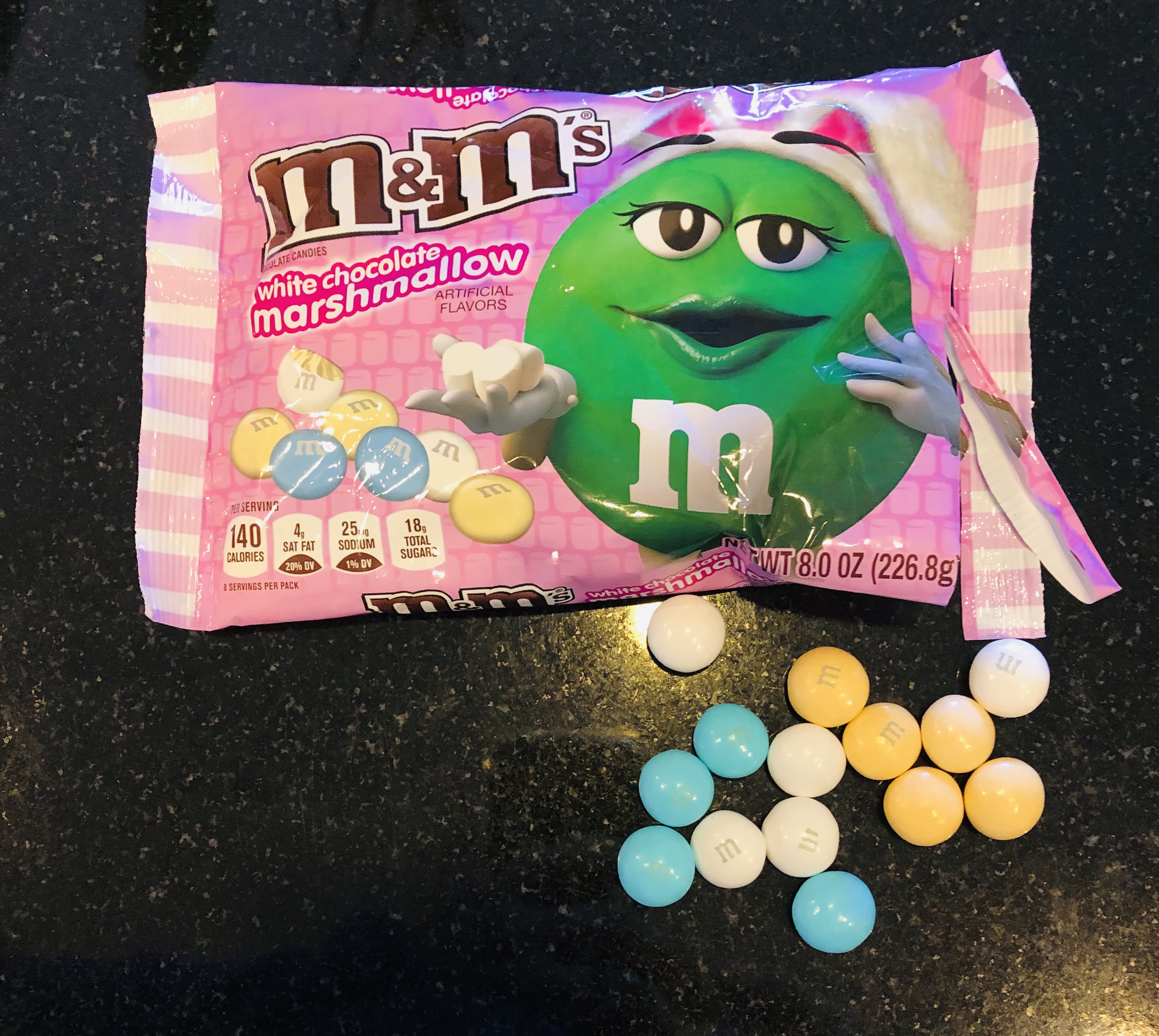 M&M's White Chocolate Marshmallow Review - Snack Gator